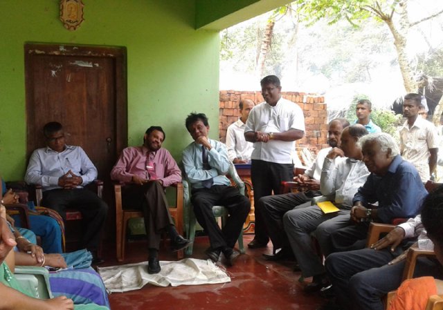 අඩු ආදායම් ලාභී පවුලක් සදහා නව නිවසක් ලබා දීම