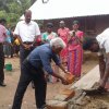 අඩු ආදායම් ලාභී පවුලක් සදහා නව නිවසක් ලබා දීම